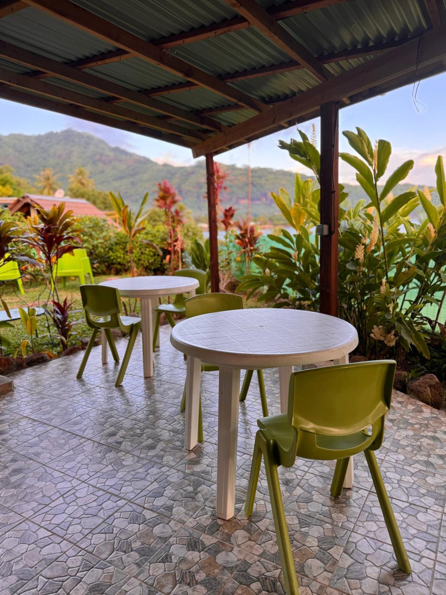 Fare Arana Moorea Guesthouse Atiha Exteriér fotografie