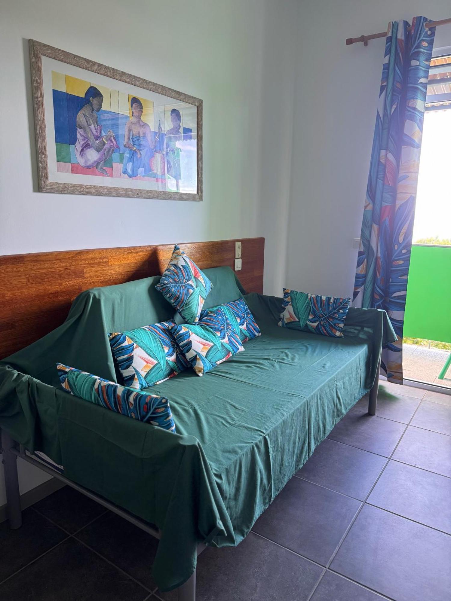 Fare Arana Moorea Guesthouse Atiha Exteriér fotografie
